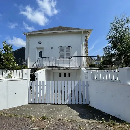 Maison Donville-les-bains, 4 Pièces, 7 Personnes - Fr-1-361-425 Hébergement de vacances *