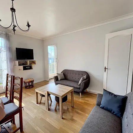 Hébergement de vacances Maison Donville-les-bains, 4 Pièces, 7 Personnes - Fr-1-361-425 Donville-les-Bains