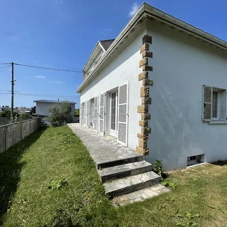 Hébergement de vacances Maison Donville-les-bains, 4 Pièces, 7 Personnes - Fr-1-361-425